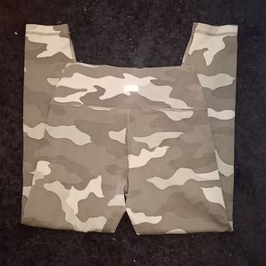 Victoria's Secret Camo Yoga Pant
